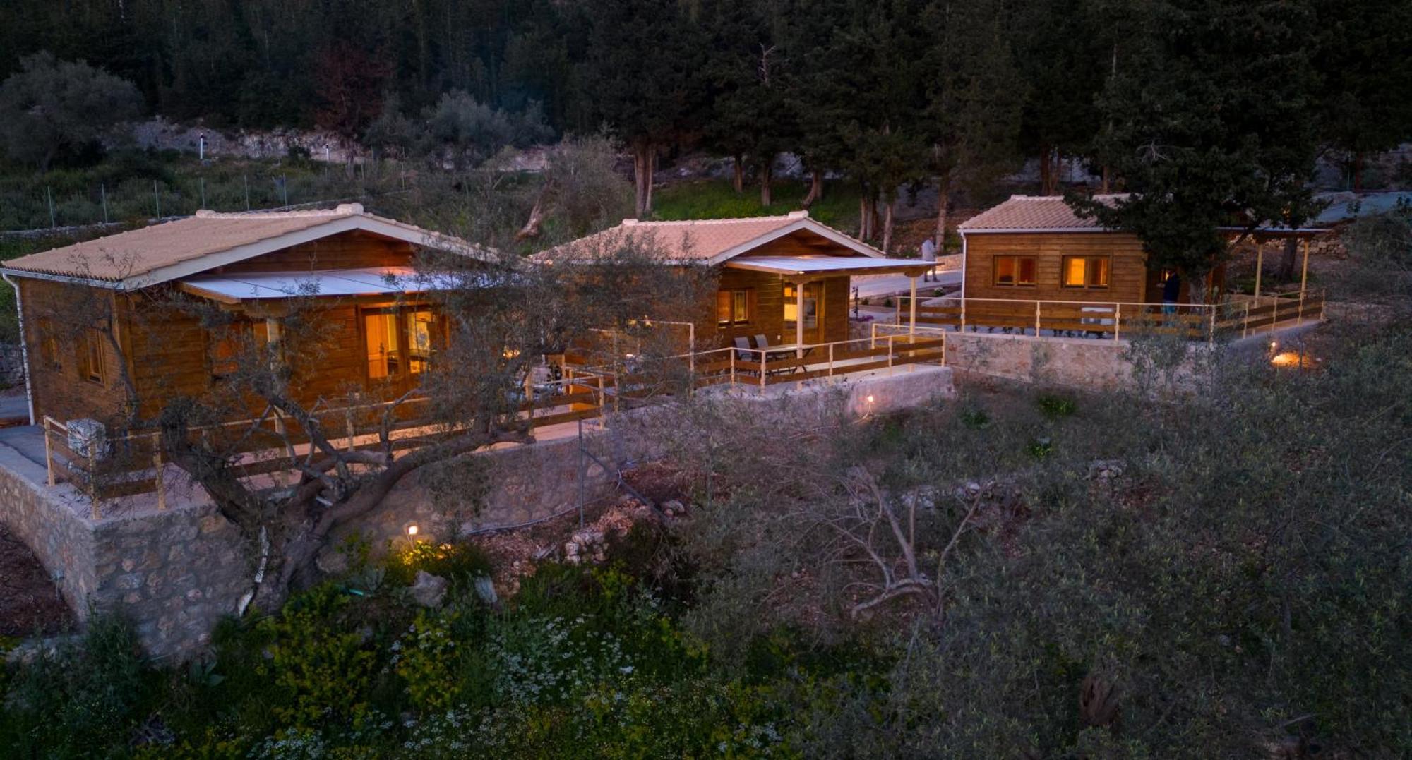 Agrelia Homes Dragano Bagian luar foto